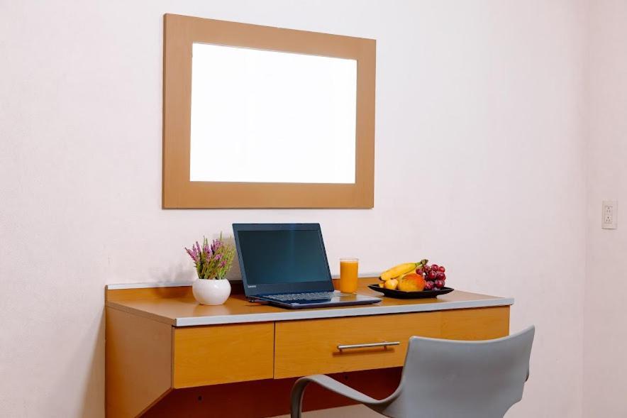 Kasa Hotel & Suites Irapuato Dış mekan fotoğraf
