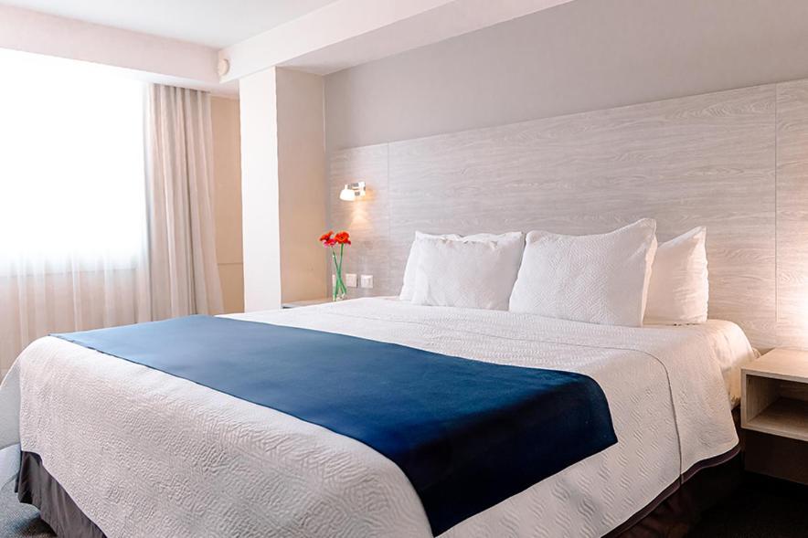 Kasa Hotel & Suites Irapuato Dış mekan fotoğraf